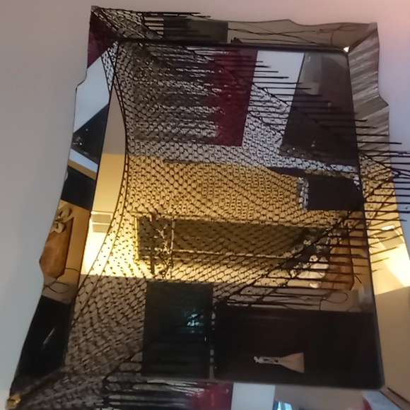 Mirror - Picture 2 of 4